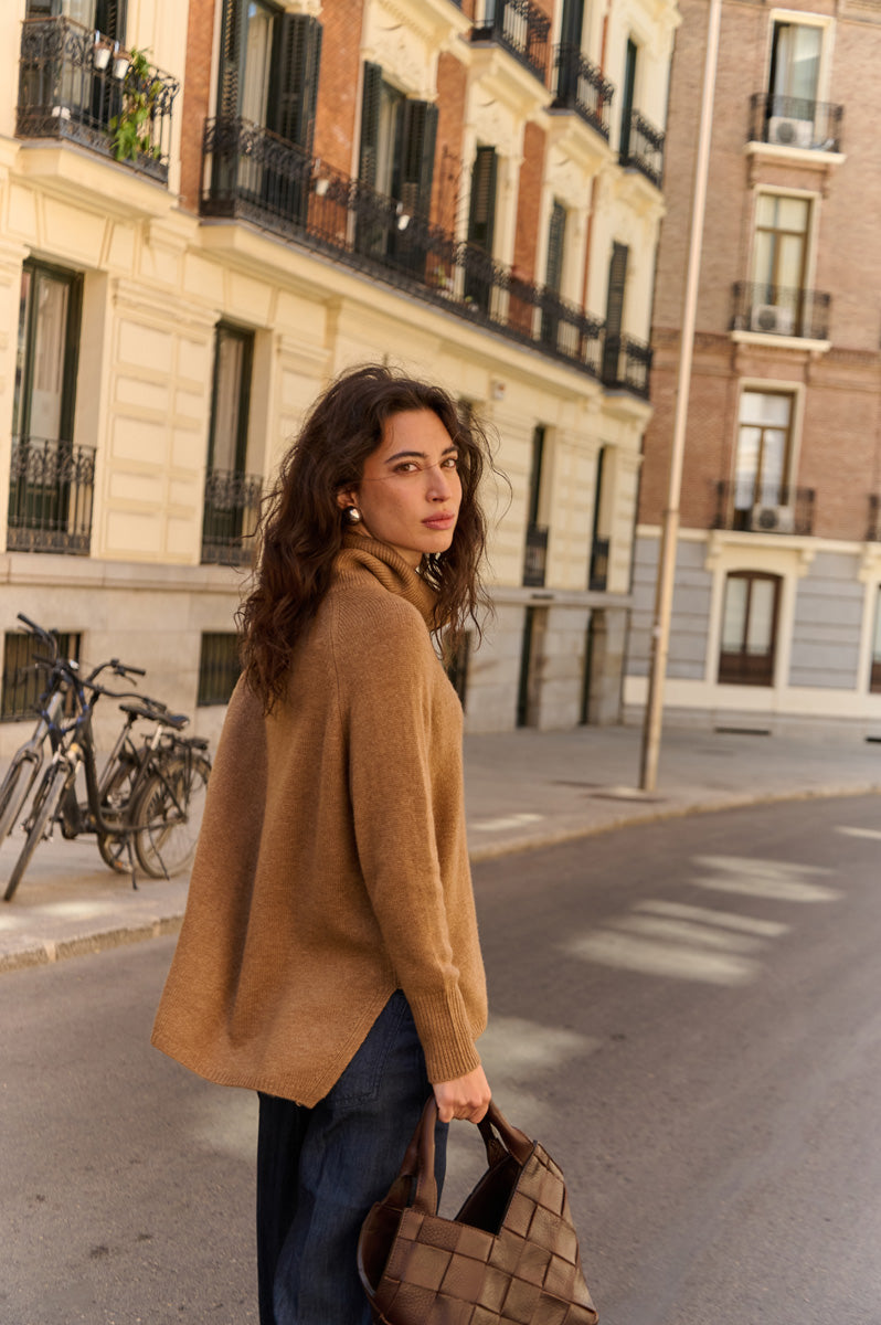 Jersey Cuello Vuelto Oversize