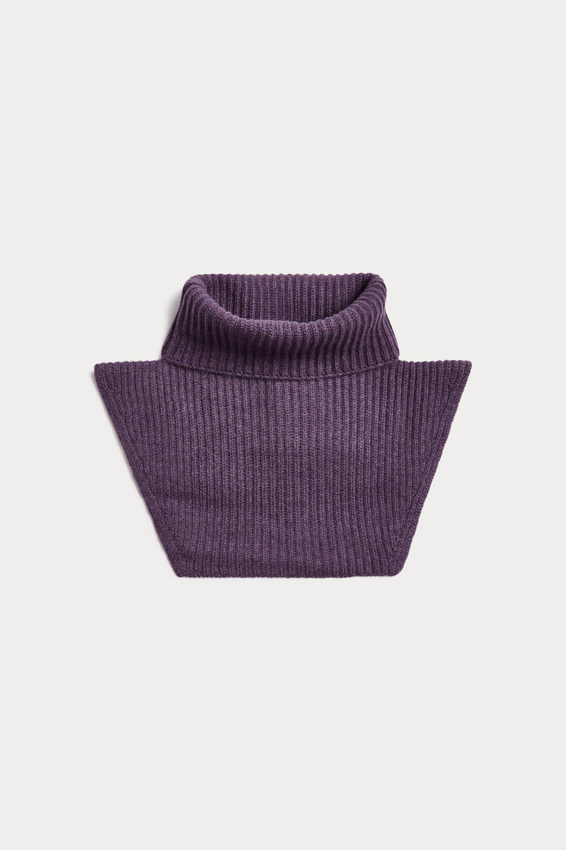 Cuello vuelto cashmere. AGAIN Cashmere